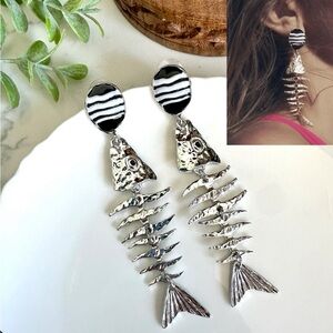 2/$30🌵 Silver Fish Earrings Sardine Italy Coastal Ocean Mediterranean Greek NEW